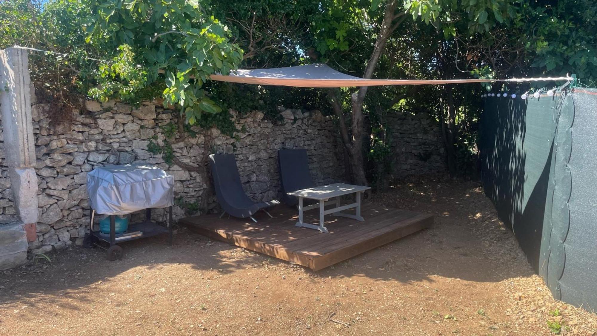 Lacoste  Mobil-Home En Pleine Nature A 3 Mins Du Lac Du Salagou Avec Vue Panoramique מראה חיצוני תמונה